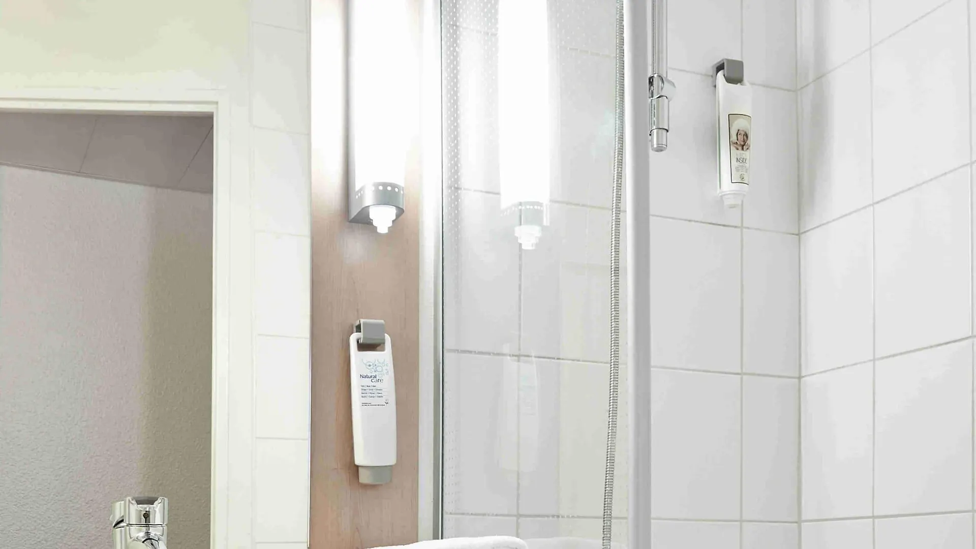 Hotel Ibis Paris Porte D'orleans Montrouge
