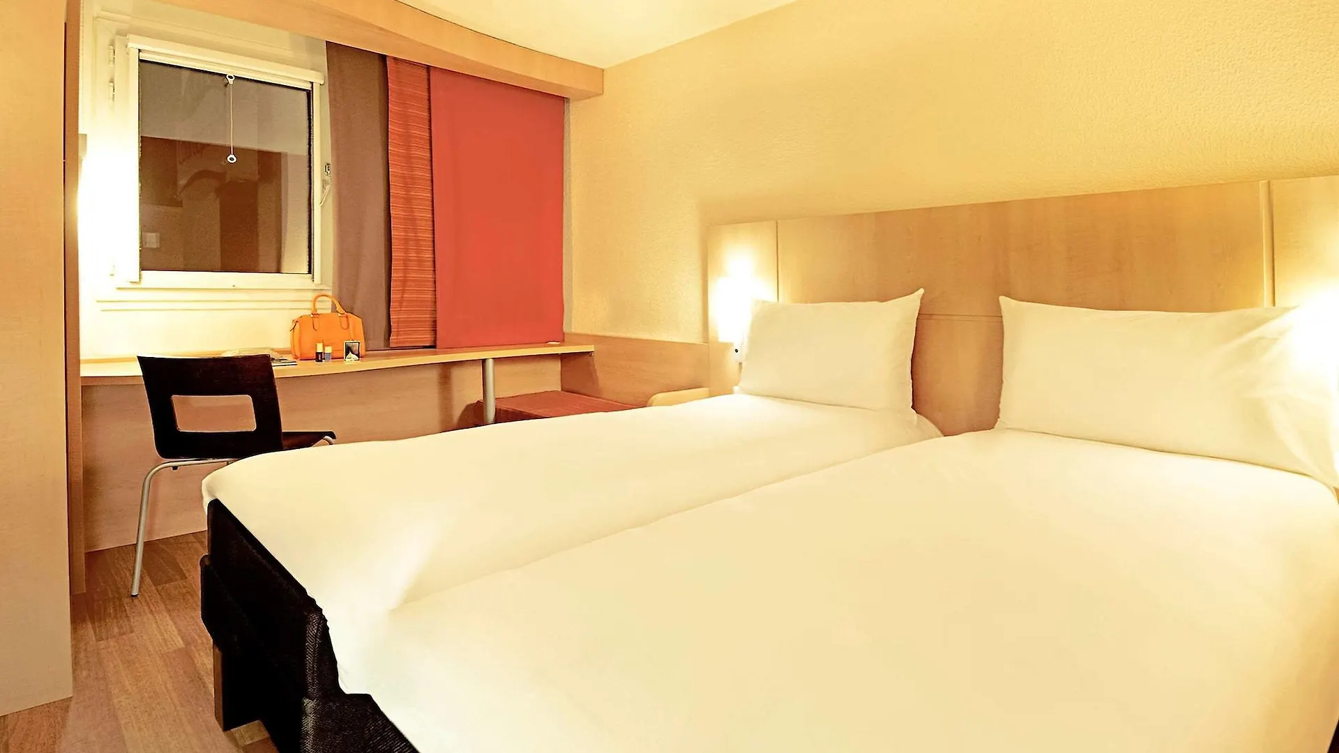 Ibis Paris Porte D'orleans Montrouge