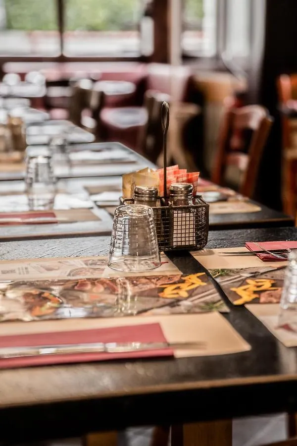 Ibis Paris Porte D'orleans 3*