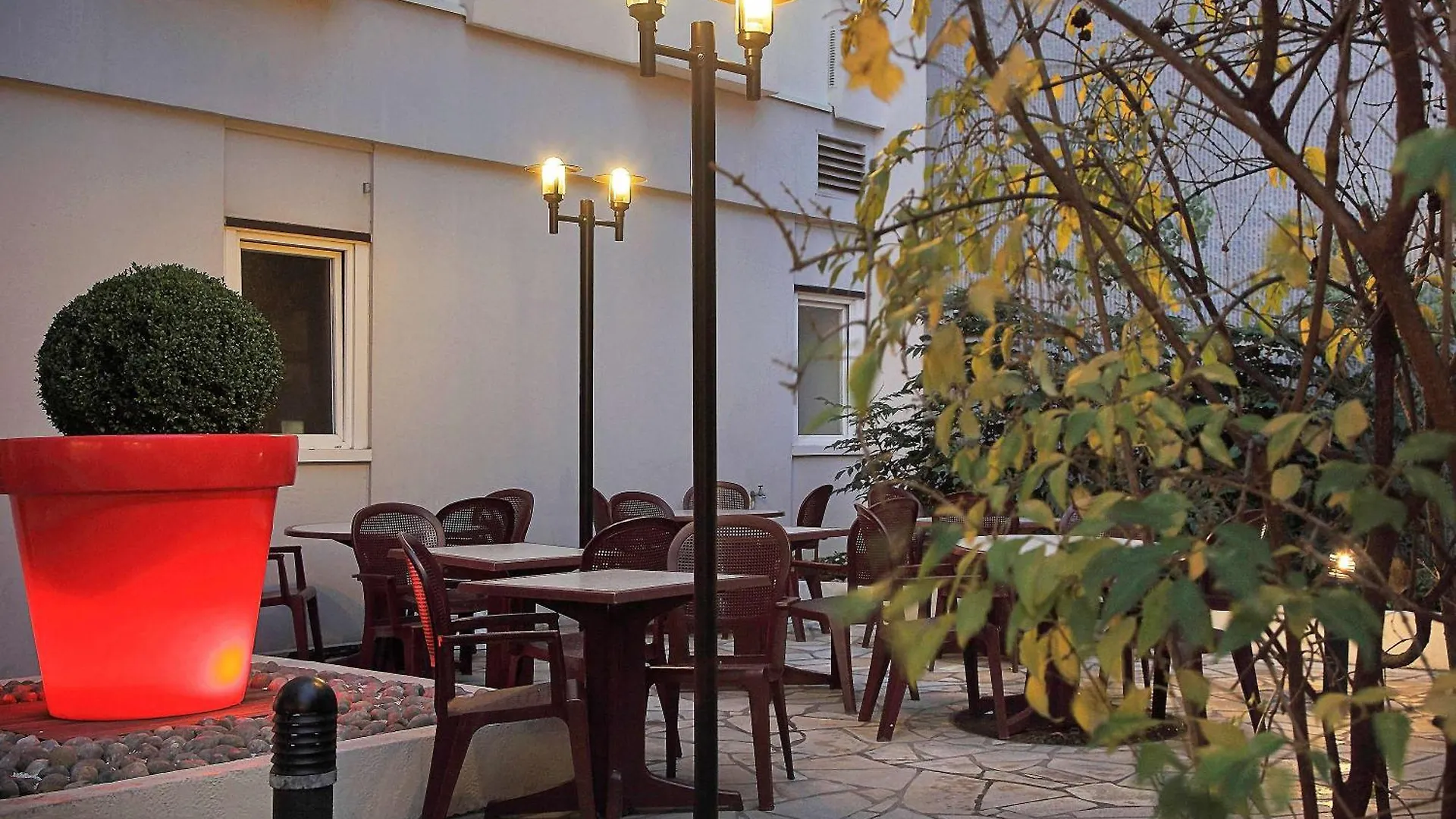 Ibis Paris Porte D'orleans 3*