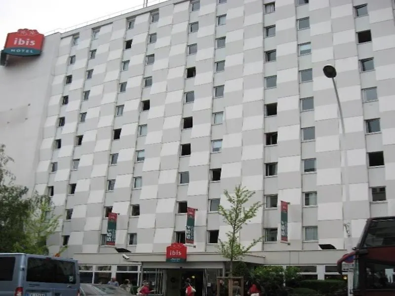 Ibis Paris Porte D'orleans Hotel Montrouge